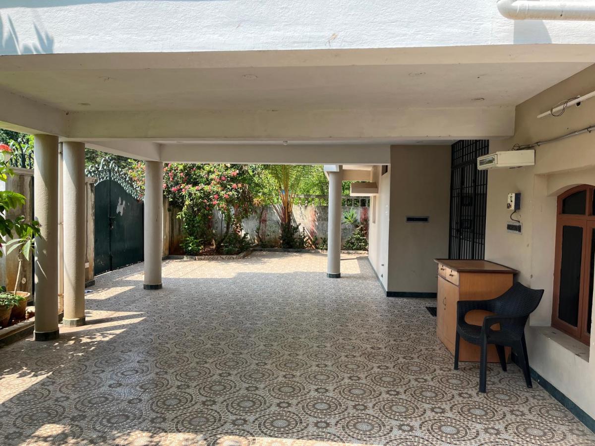 Tulip Villa 3Bhk 2Bhk And 1Bhk Located Near Chunnambar Boat House And Paradise Beach Pūrnānkuppam Exterior foto